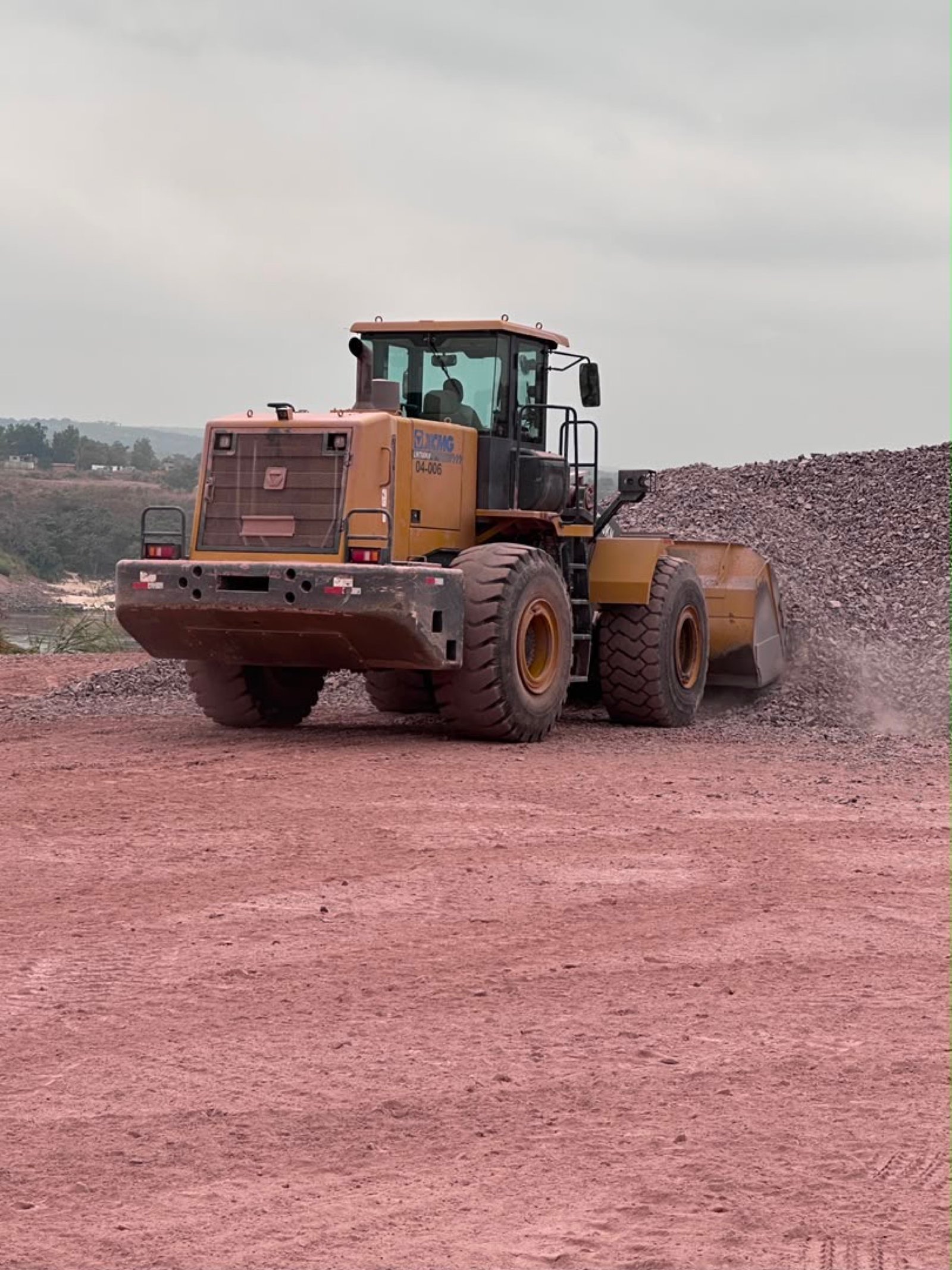 Aggregate loading operation